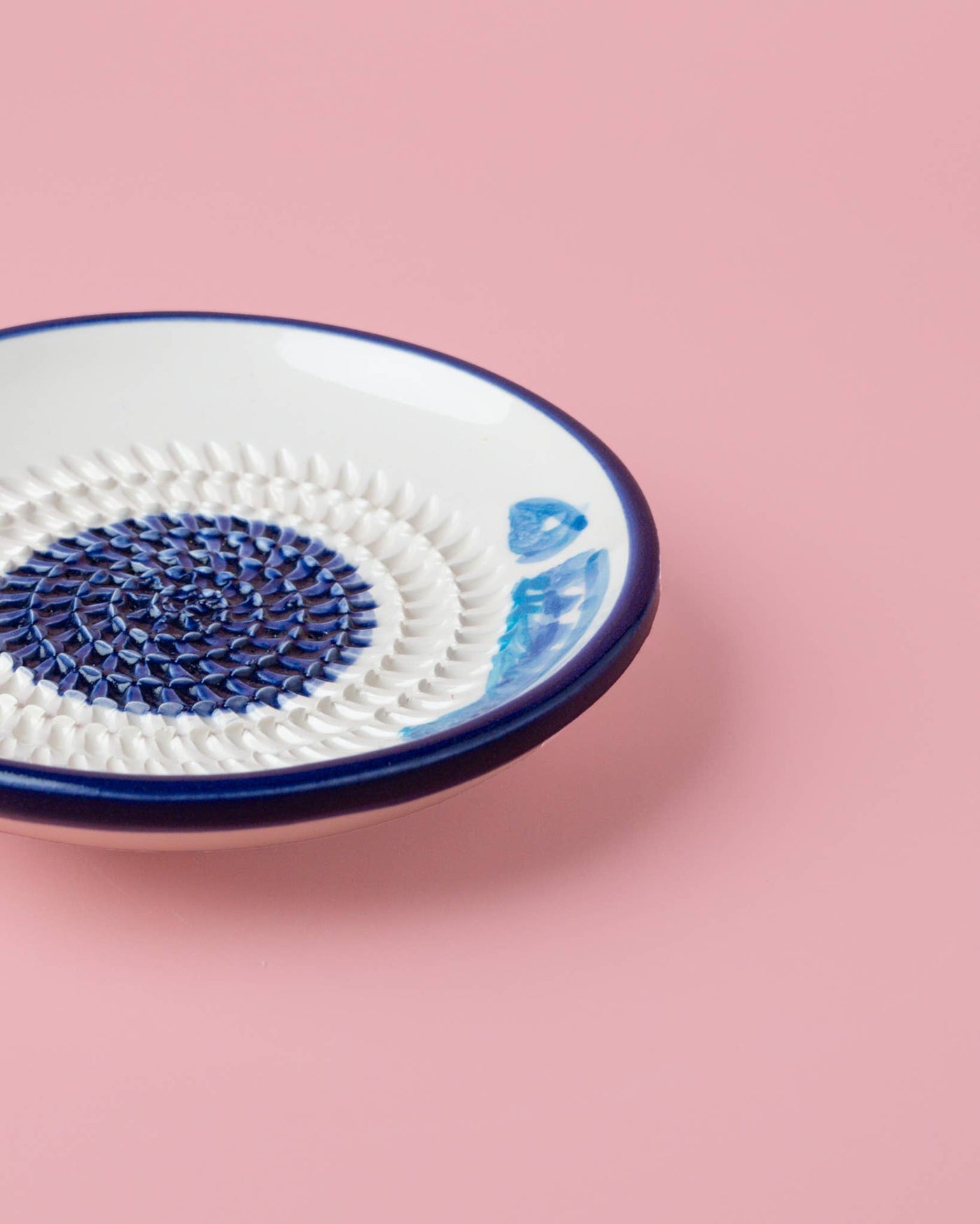 THUNFISCH Kleiner Reibeteller für Lebensmittel