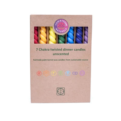 Gedrehte Tafelkerze duftlos Chakra SET mit 7 in Verpackung