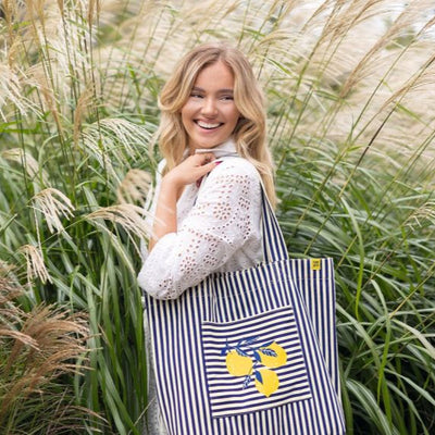 Großer Baumwollshopper mit Zitronenmotiv und Schriftzug „Fernweh“ – fröhlich, sommerlich & ideal für Einkäufe, Ausflüge und Strandtage. 🍋