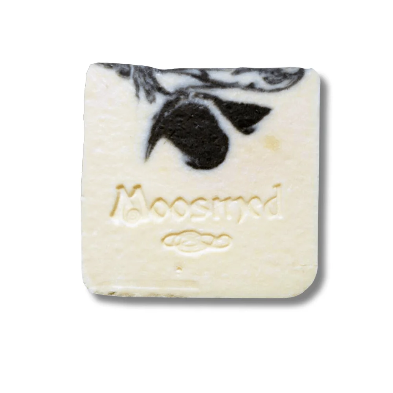 Moosmed Männerseife handgesiedet in Dianas Klosterlaedchen