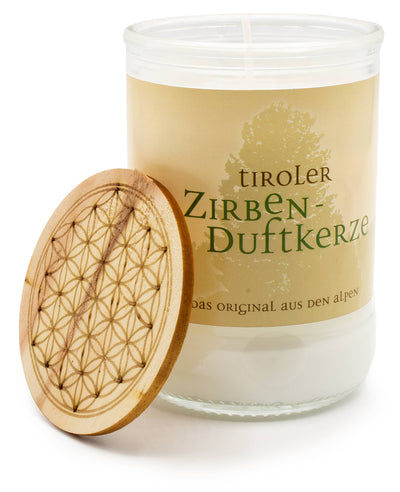Zirben-Duftkerze aus Tirol im Glas mit Zirbenholzdeckel und 70 Stunden Brenndauer -1.