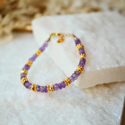 GINANDGER - ARMBAND CHIKITSA AMETHYST ODER LABRADORIT in Dianas Klosterlaedchen