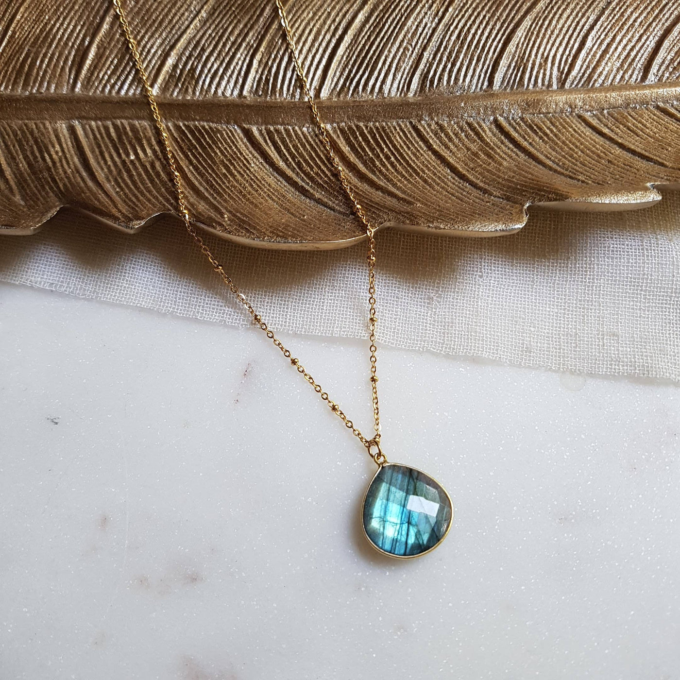COLLIER JUSTINE LABRADORIT - Dianas Klosterlädchen