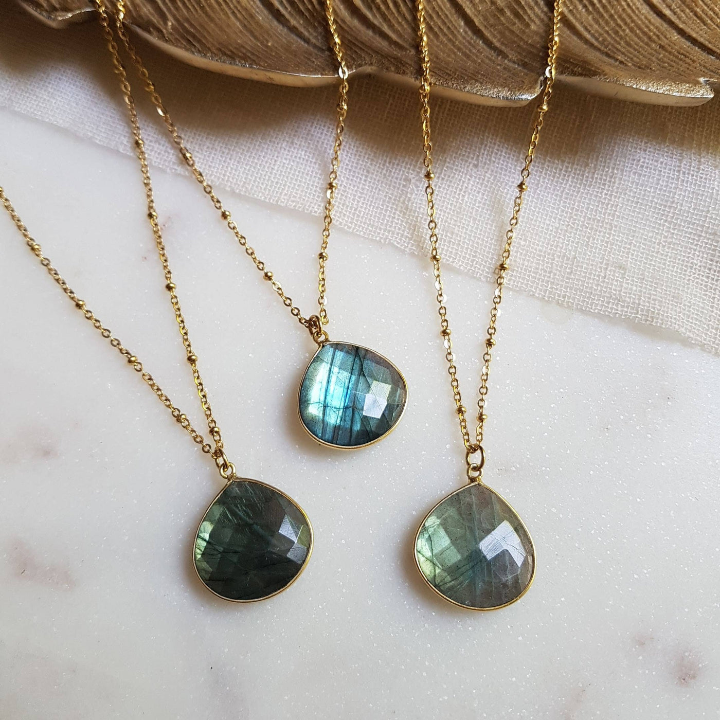 COLLIER JUSTINE LABRADORIT - Dianas Klosterlädchen