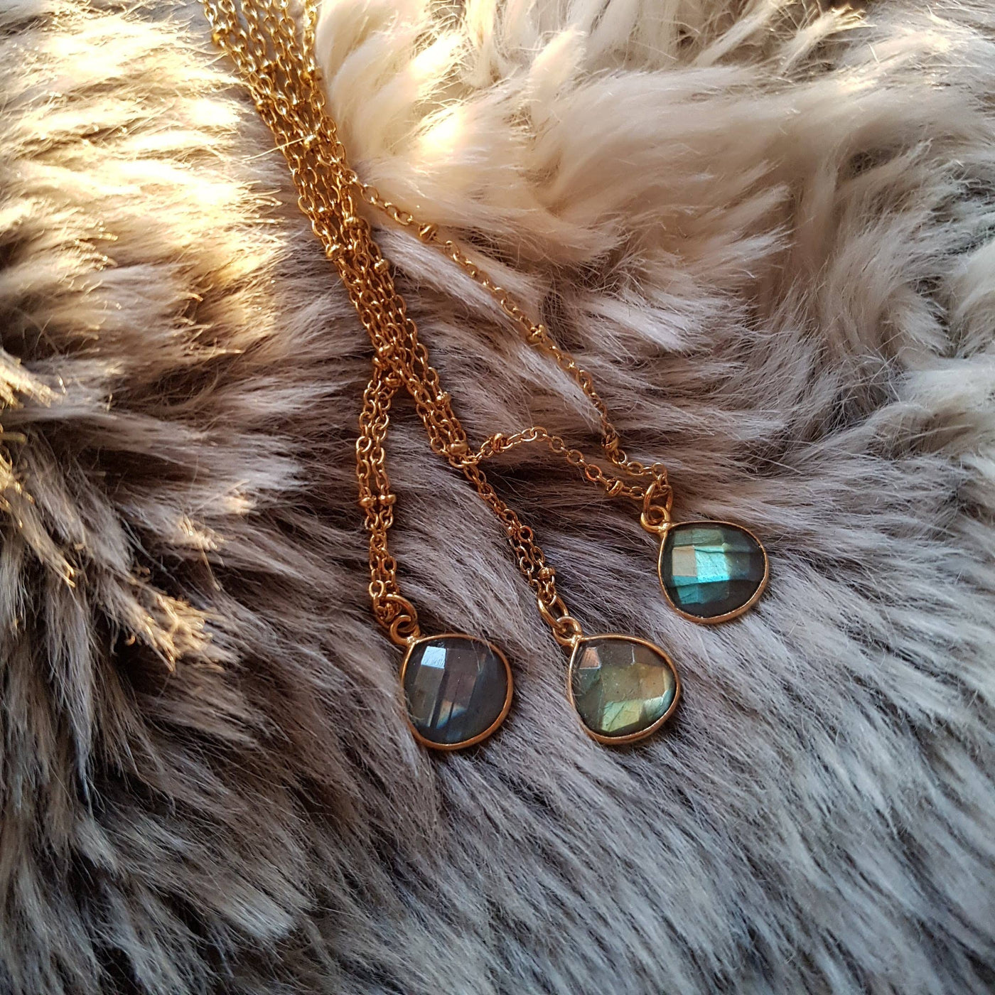 COLLIER JUSTINE LABRADORIT - Dianas Klosterlädchen