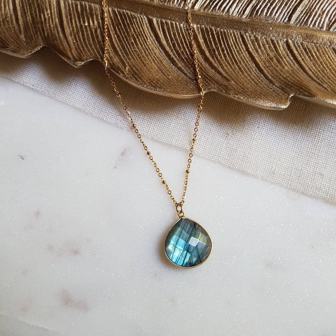 COLLIER JUSTINE LABRADORIT - Dianas Klosterlädchen