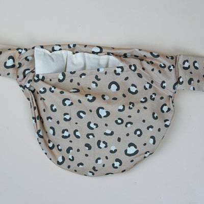 Dinkelkissen zum Umbinden - Bellywrap Leomuster beige - Dianas Klosterlädchen