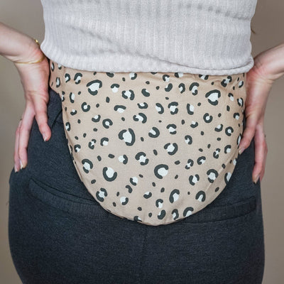 Dinkelkissen zum Umbinden - Bellywrap Leomuster beige - Dianas Klosterlädchen