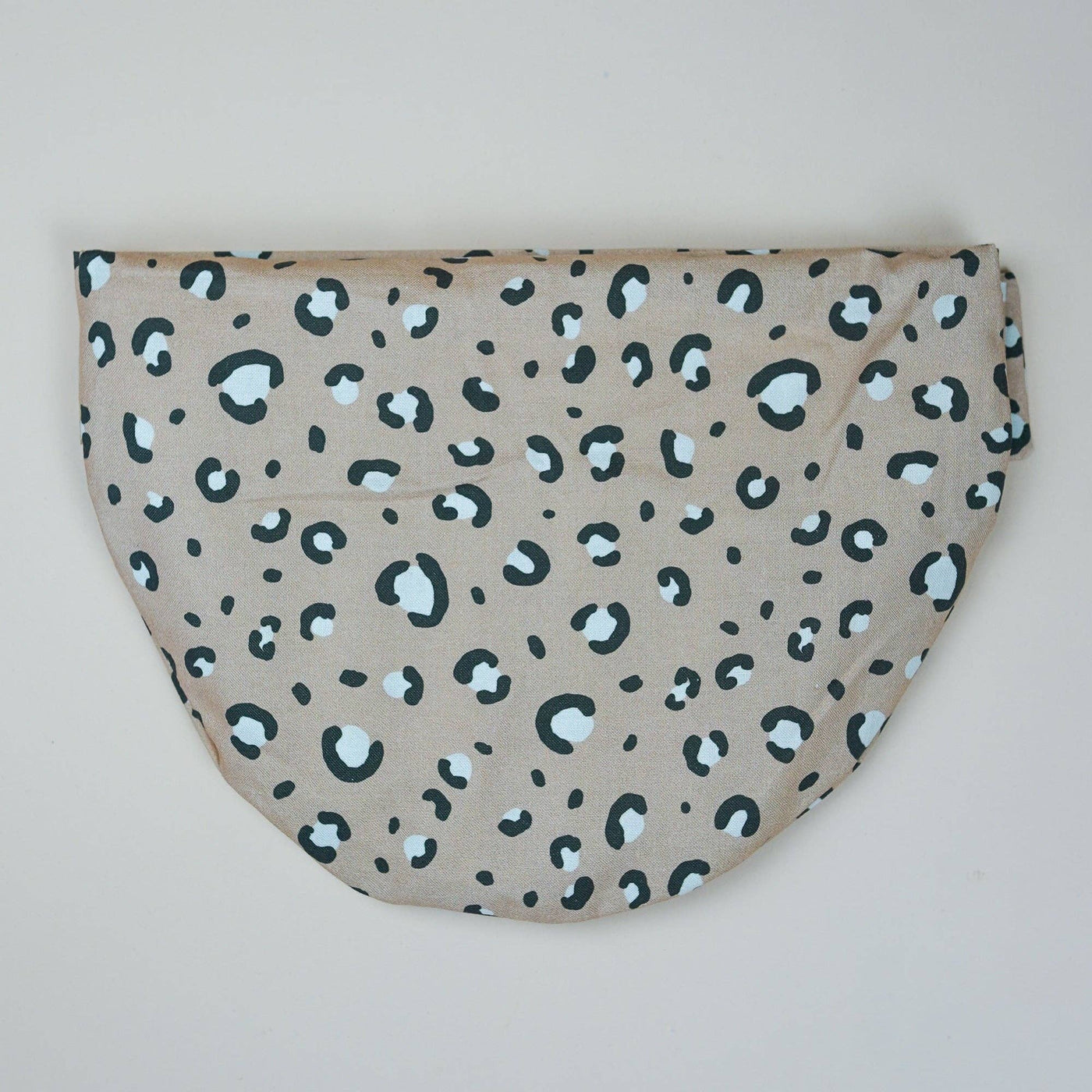 Dinkelkissen zum Umbinden - Bellywrap Leomuster beige - Dianas Klosterlädchen