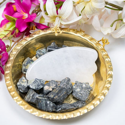 Gua sha Massagestein | Wolke weiße Jade - Dianas Klosterlädchen
