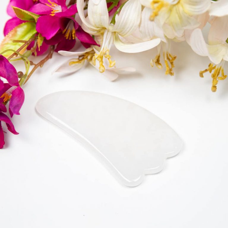 Gua sha Massagestein | Wolke weiße Jade - Dianas Klosterlädchen