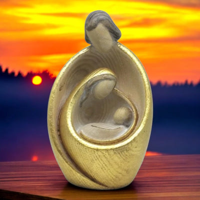 Heilige Familie aus Eschenholz 15cm - mit Ölfarben gold lasiert - Dianas Klosterlädchen
