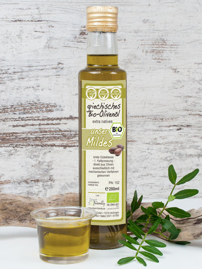 Griechisches Bio Olivenöl extra nativ - unser Mildes 250ml in www.klosterlaedchen.com