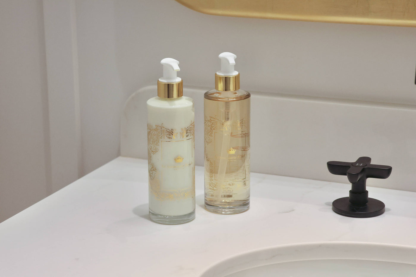 Le Bassin de Neptune Körper- & Handlotion Versailles - Dianas Klosterlädchen