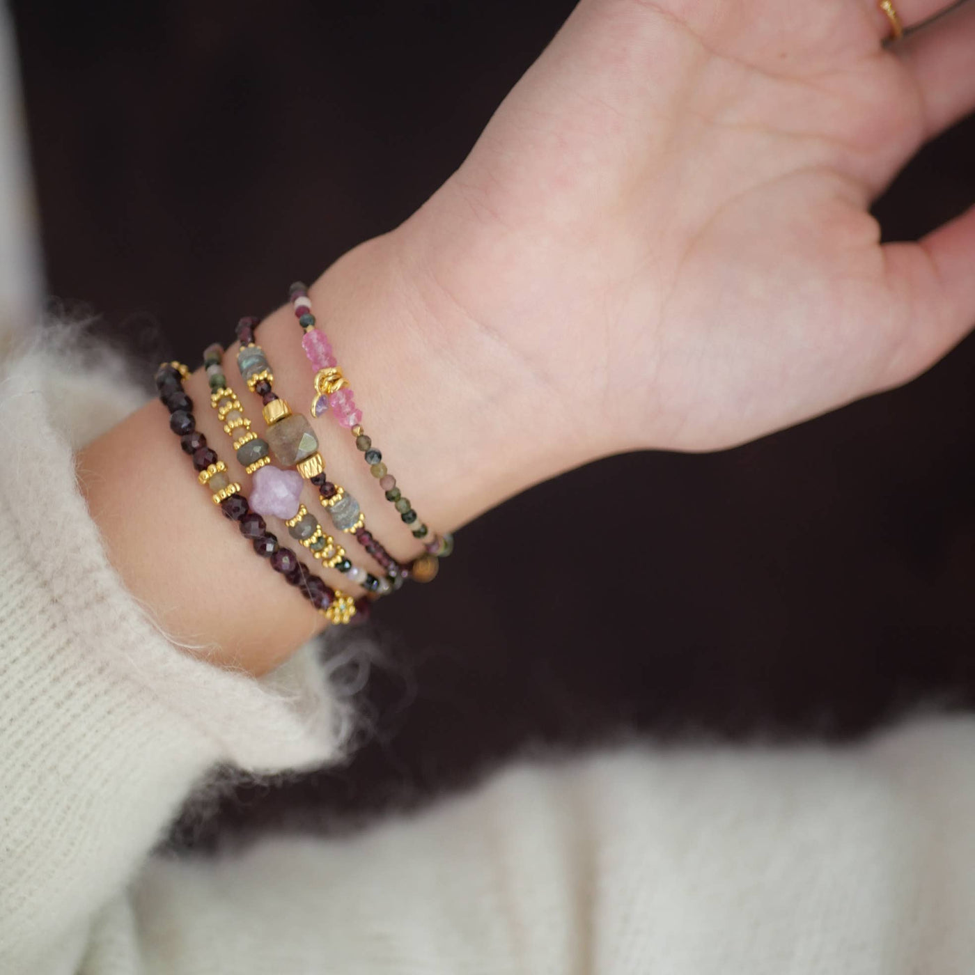 Lepidolith, Turmalin Armband BHAGVAN - Dianas Klosterlädchen