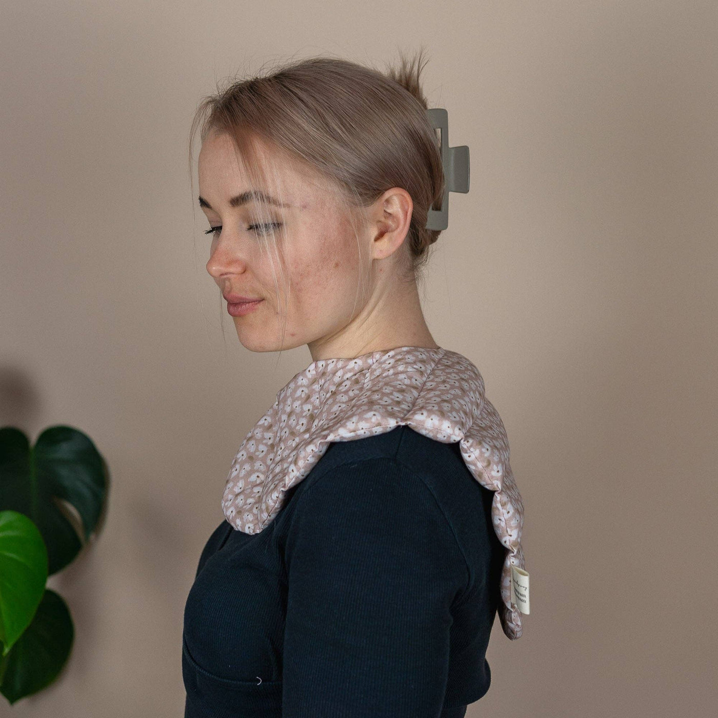 Schulterwärmer aus Baumwolle und Dinkel - Nackenkissen Beige - Dianas Klosterlädchen