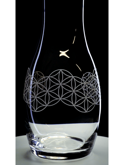VitaJuwel Karaffe "Era" | Flower of Life |1,3 Liter - Dianas Klosterlädchen