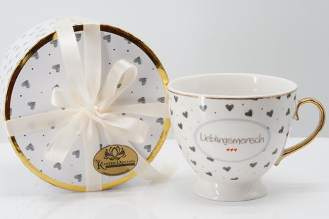 Henkelbecher gold "LIEBLINGSMENSCH" im Geschenkkarton - Dianas Klosterlädchen