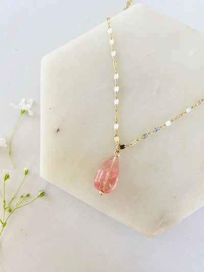 Rosa Quarz Teardrop Halskette - Dianas Klosterlädchen
