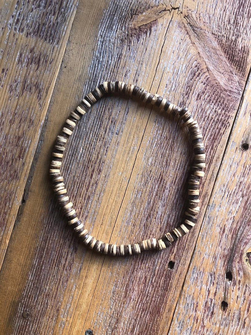 Hellbraune Halskette Kokos für Männer | SANDMAN - Dianas Klosterlädchen