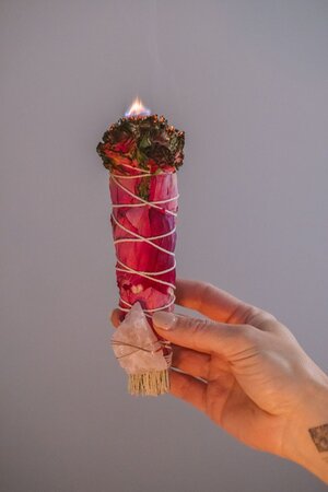 Rosen-Salbei-Bündel mit Rosenquarz - Dianas Klosterlädchen
