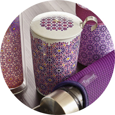 TEAEVE "Andalusia" berry | Porzellanbecher mit Edelstahlsieb - Dianas Klosterlädchen