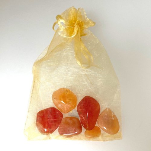 Trommelsteine Aprikosenachat Säckchen ca. 50 g - Dianas Klosterlädchen